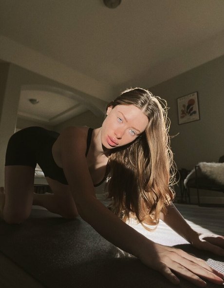 yulia bb onlyfans model photo