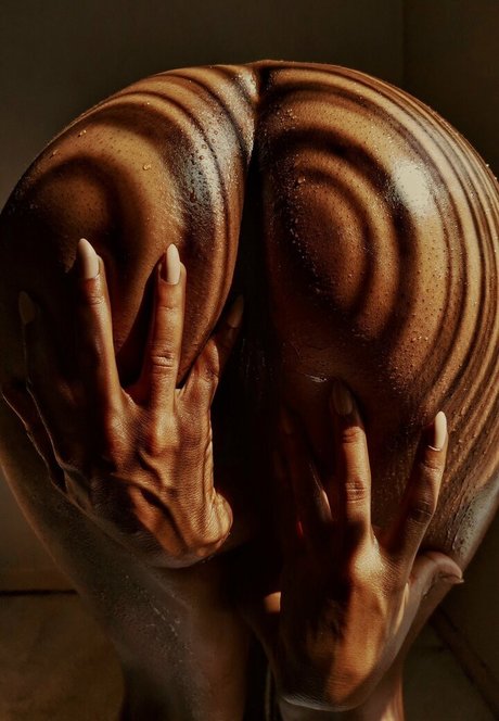 Aurelie Lily PoesieNue naked onlyfans leaked