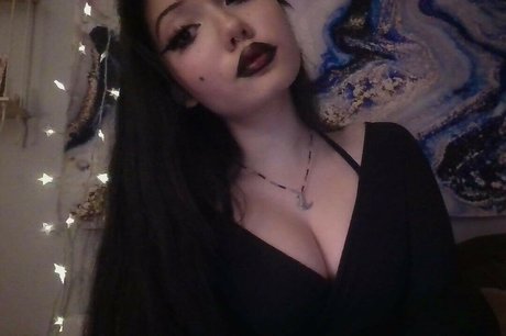 MoonBaby ASMR only fans pics