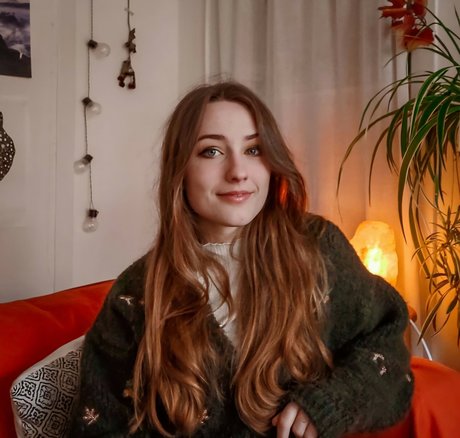 Leonie Christel nude on onlyfans