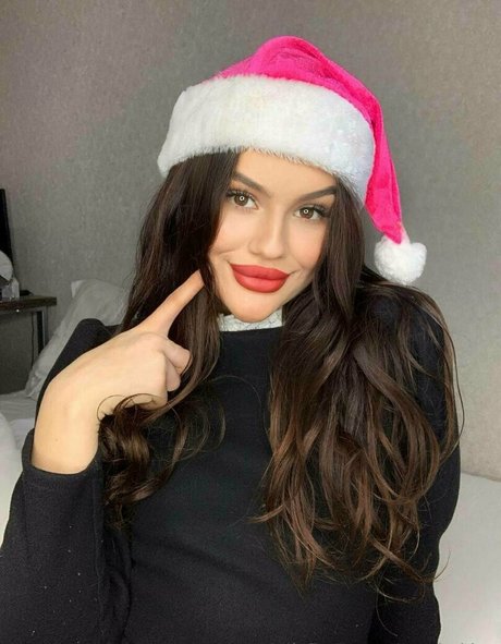 mashakiss onlyfans leaked.