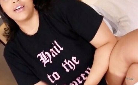 miaayourgirl onlyfans porn free