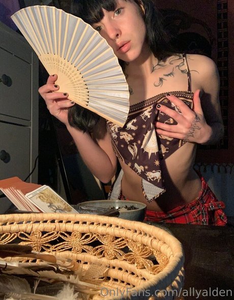 allyalden onlyfans naked leaks