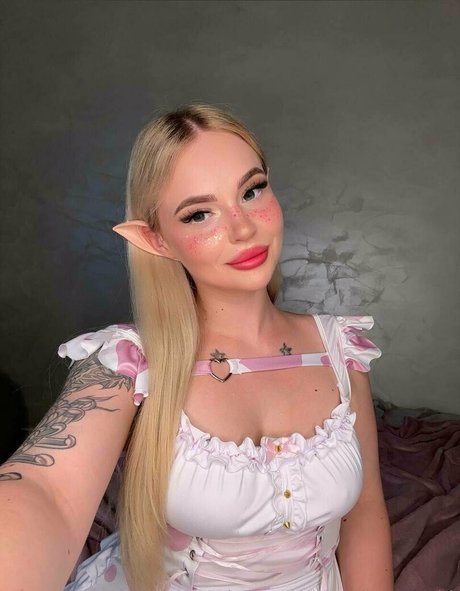 misss sandra vip onlyfans topless