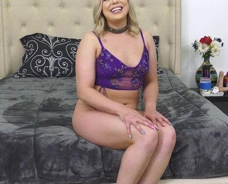 Lana Analise naked onlyfans