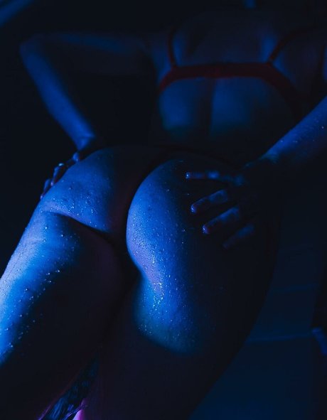 Roxaneperez onlyfans xxx