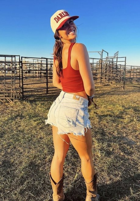 Riley White free onlyfans porn