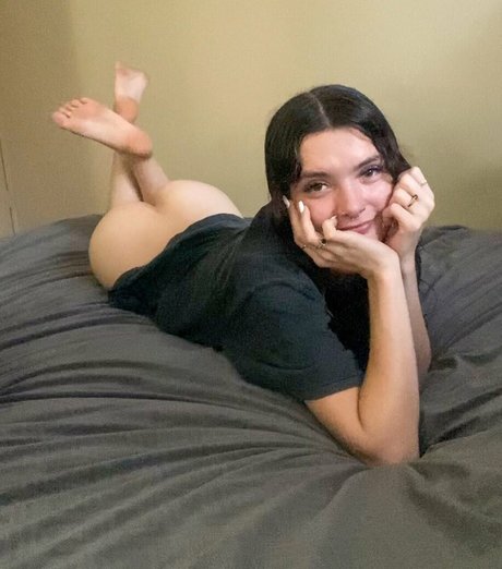 blossombabyxox onlyfans nude porn