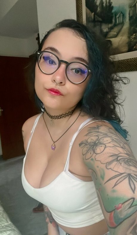 Belkitsune onlyfans model photos