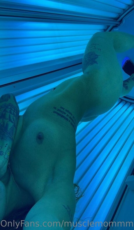musclemommmmy onlyfans naked leaked