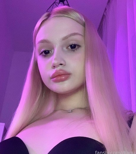 Krstn tm Diaqua new onlyfans leaks