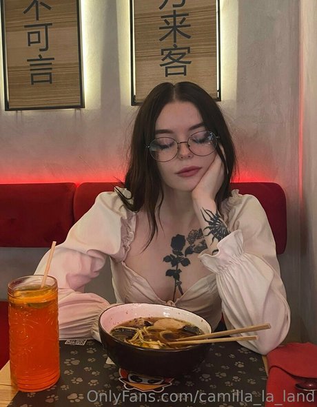 secretakame onlyfans picture