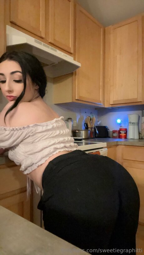 sweetiegraphitti Profile pic