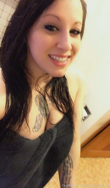 hollyfree onlyfans nsfw