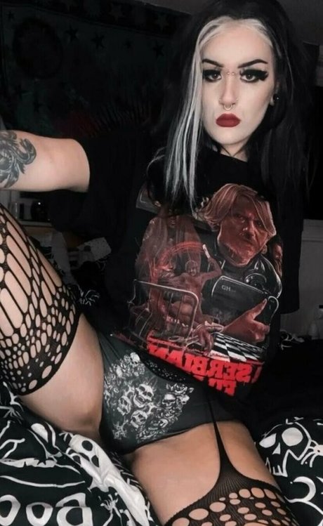 horror wh4re onlyfans page