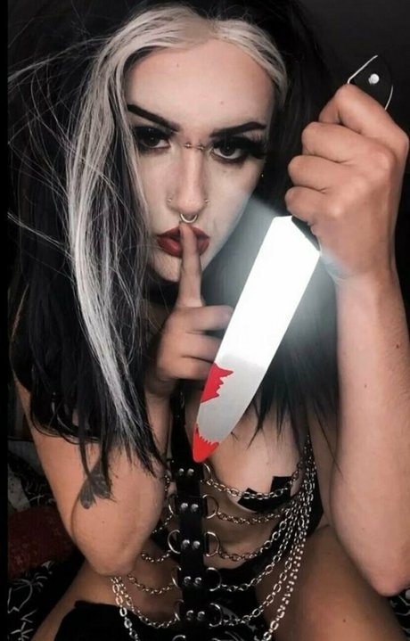 horror wh4re onlyfans boobs