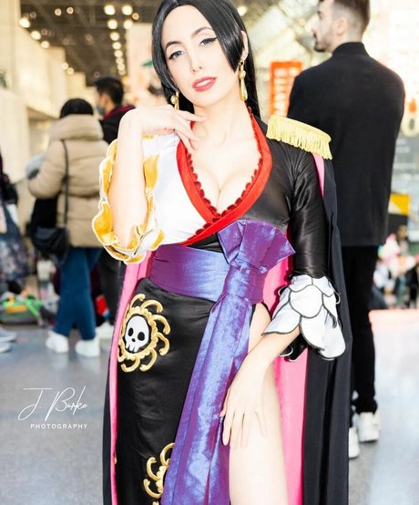 Glory Lamothe nudes onlyfans