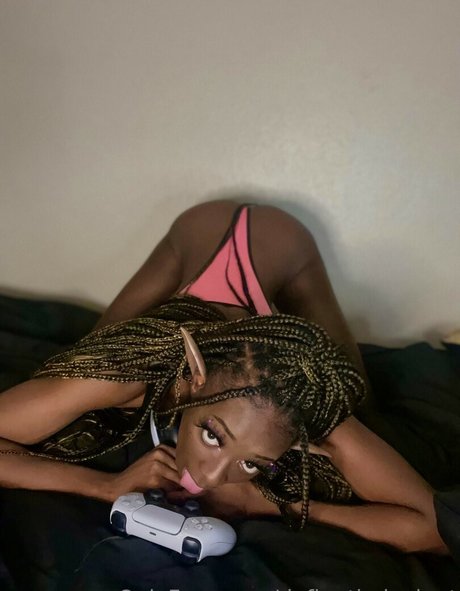 defiantlydeviant is on onlyfans