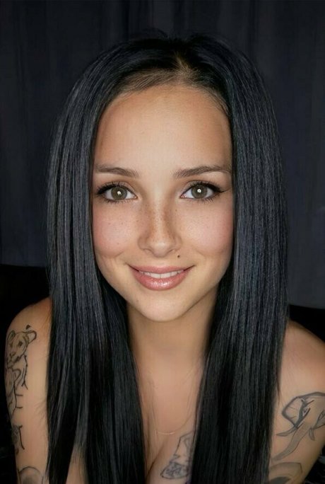 elizabeth liza porn onlyfans leaks