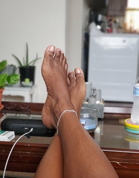 mistressdaniella77 naked on onlyfans