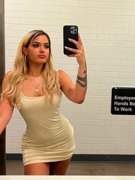 Lexxxi only fans pics