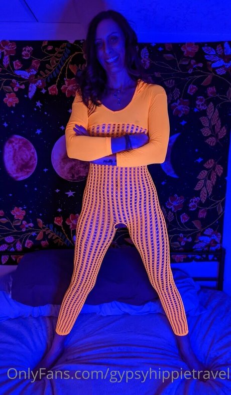 gypsyhippietravel onlyfans naked leak