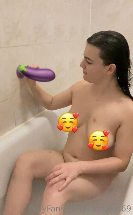 monakis69 only fans leaks porn