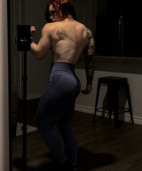 Ayshia Schisel onlyfans sex leak