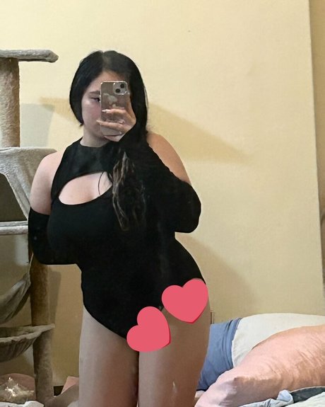 Nyarmiii sex onlyfans