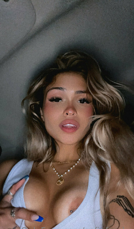 sollybaby onlyfans leaks