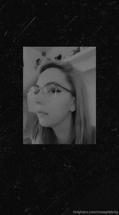 kitty felicity naked onlyfans pics