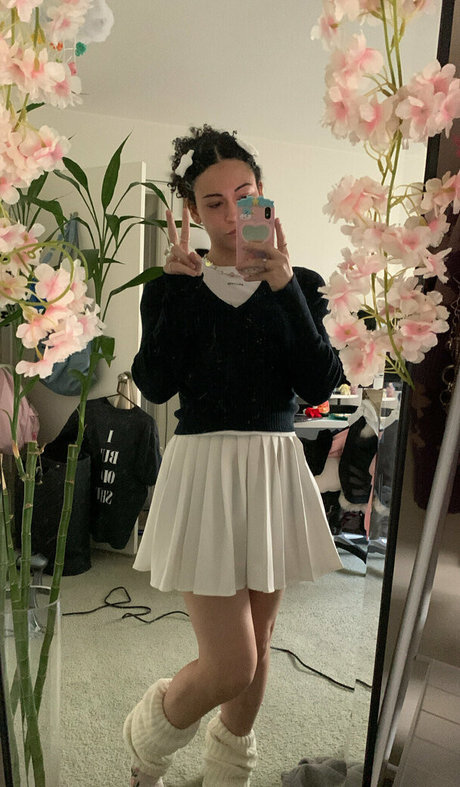 hiiibentley onlyfans leaks.