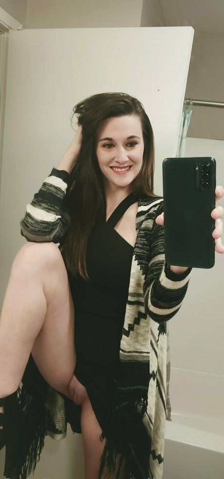 wildunicorninpink onlyfans model photo