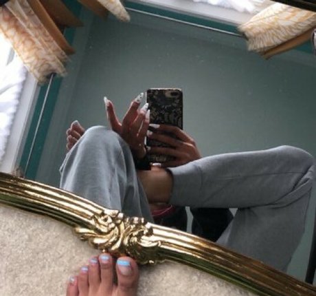 Sinister Simone onlyfans leakd