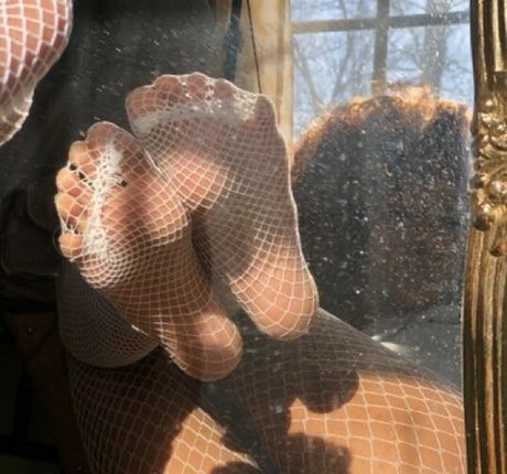 Sinister Simone onlyfans images