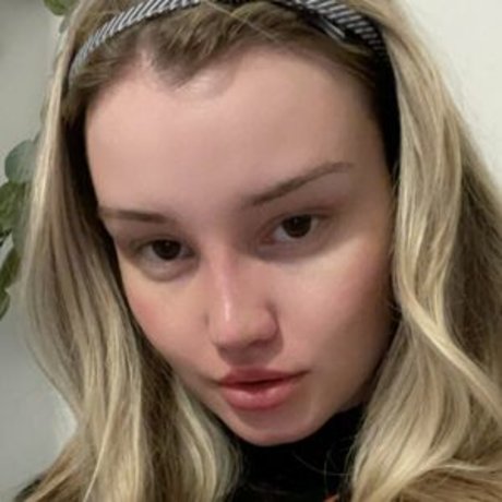 Cyberalina Cyberina Corinna only fans review