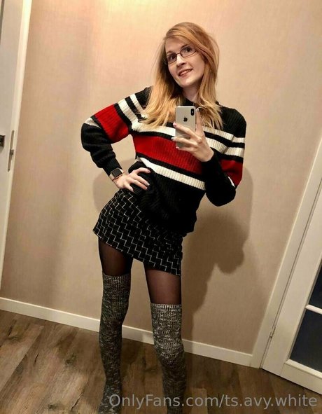 ms peachymoon onlyfans picture