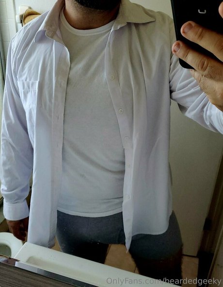 beardedgeeky onlyfans content