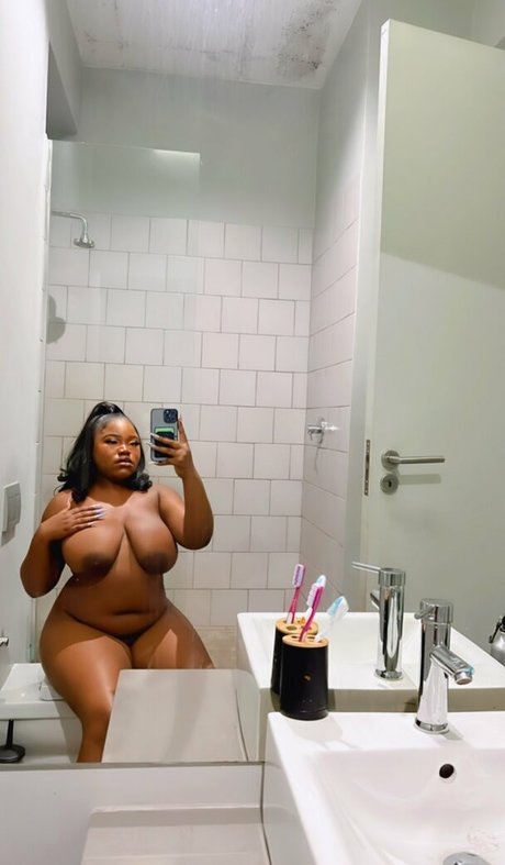 Wandi Ndlovu onlyfans nude leaked