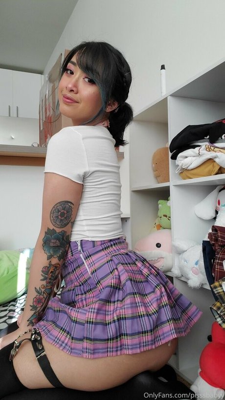 pisssbabyy only fans sex
