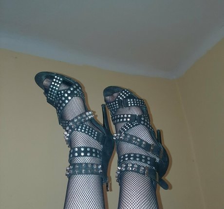 only queen84 onlyfans nude pictures