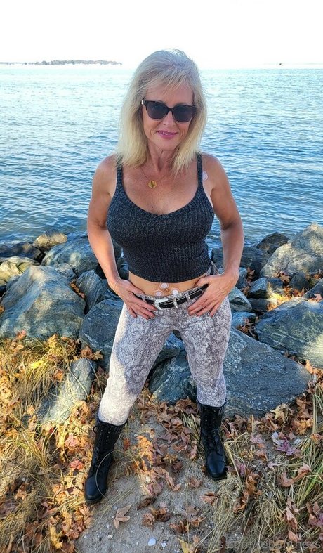 rebafitness onlyfans pics