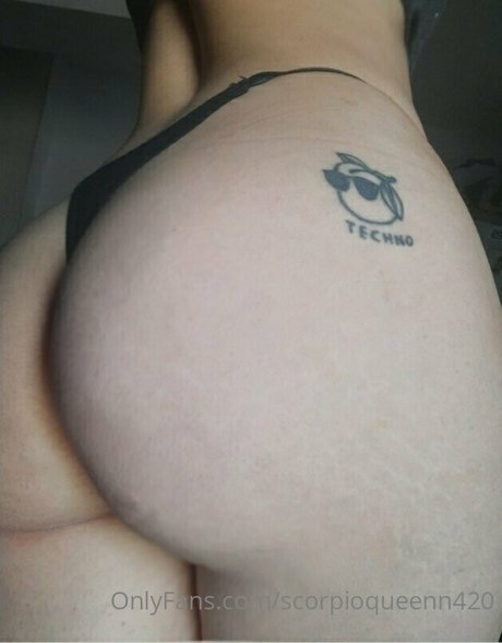 reinadelmorbo naked onlyfans leaks