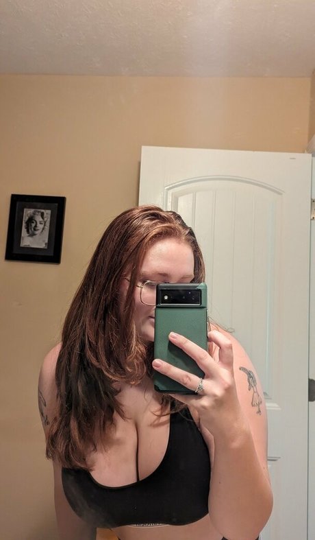 Peachpicnic nude leak onlyfans