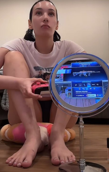 Sabrinasnoww free only fans