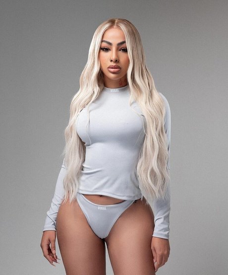 Yailin La Mas Viral only fans pictures