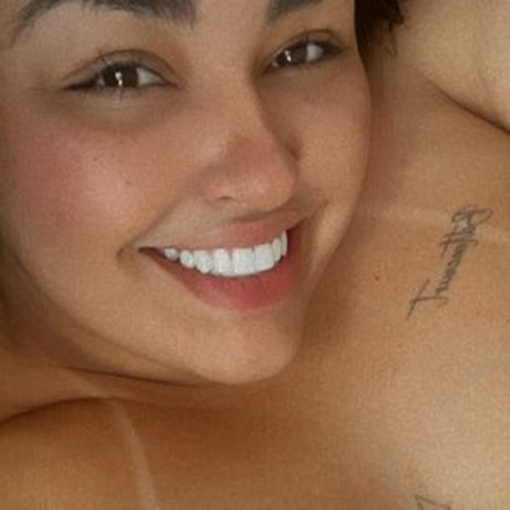 Laura Bittencourt onlyfans nude photos