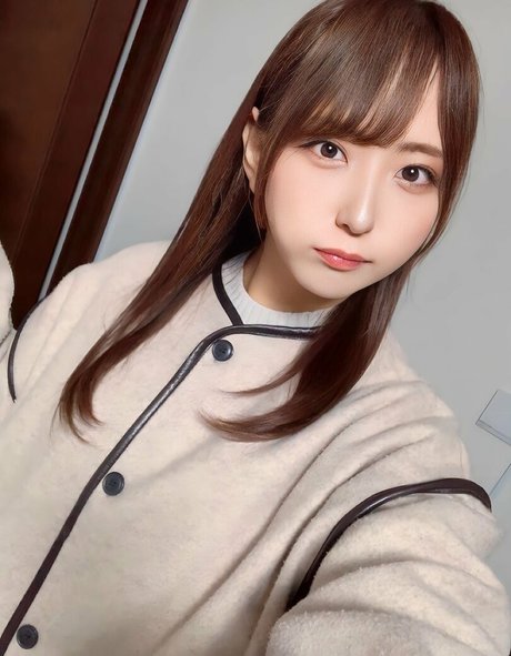 Momiji Joso naked on onlyfans