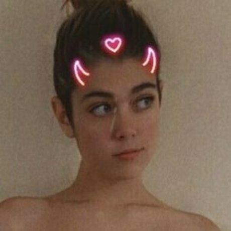 randomzgames only fans naked