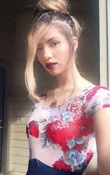 Trickywi onlyfans star